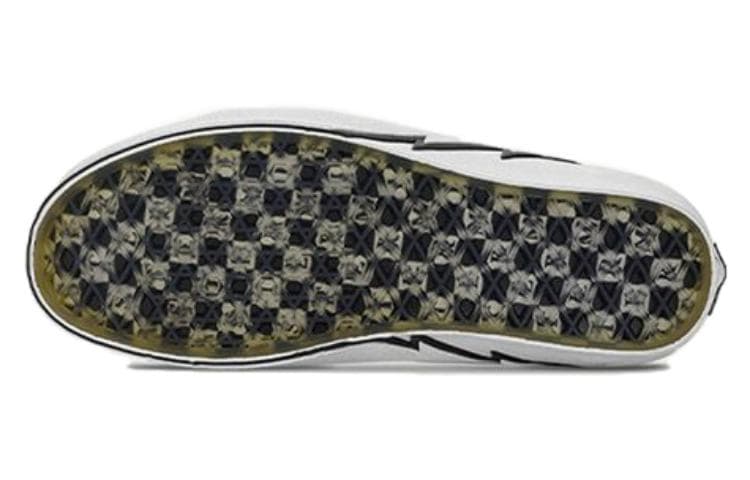 Кроссовки MASTERMIND WORLD x Vans Old Skool Bolt LX - изображение 6