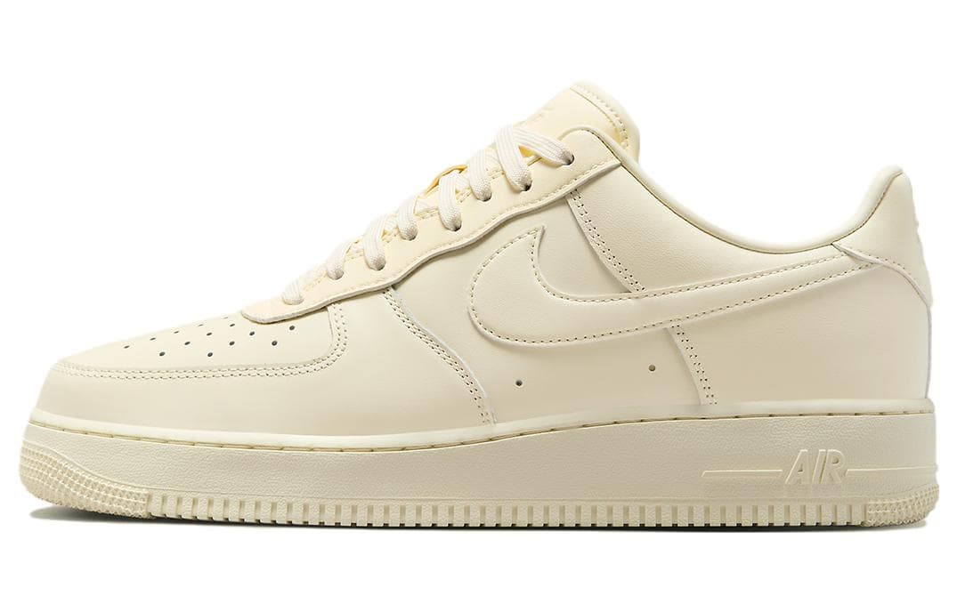 Кроссовки Nike Air Force 1 "Coconut Milk"