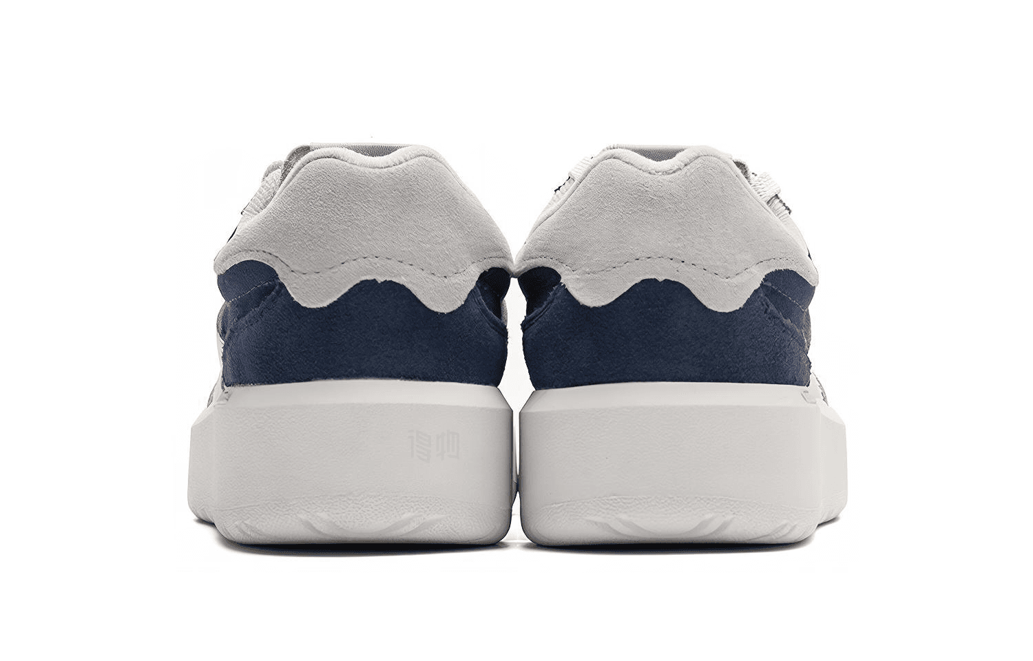 Кроссовки New Balance 302 - изображение 4