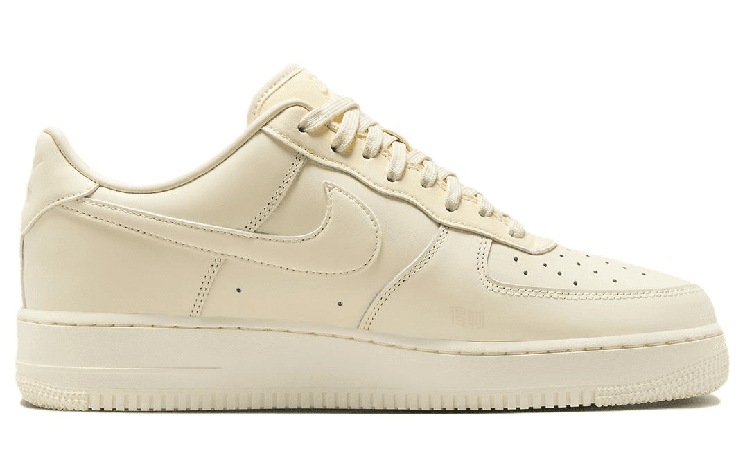 Кроссовки Nike Air Force 1 "Coconut Milk" — фото 2