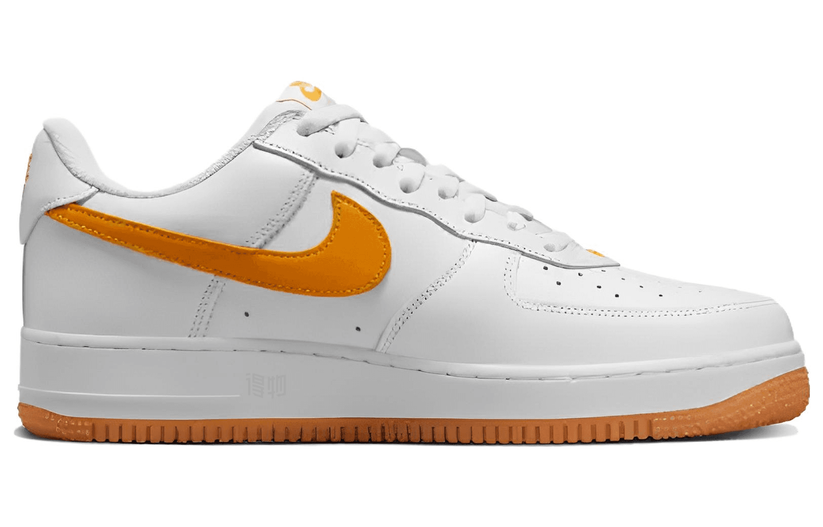 Кроссовки Nike Air Force 1 "University Gold" — фото 2