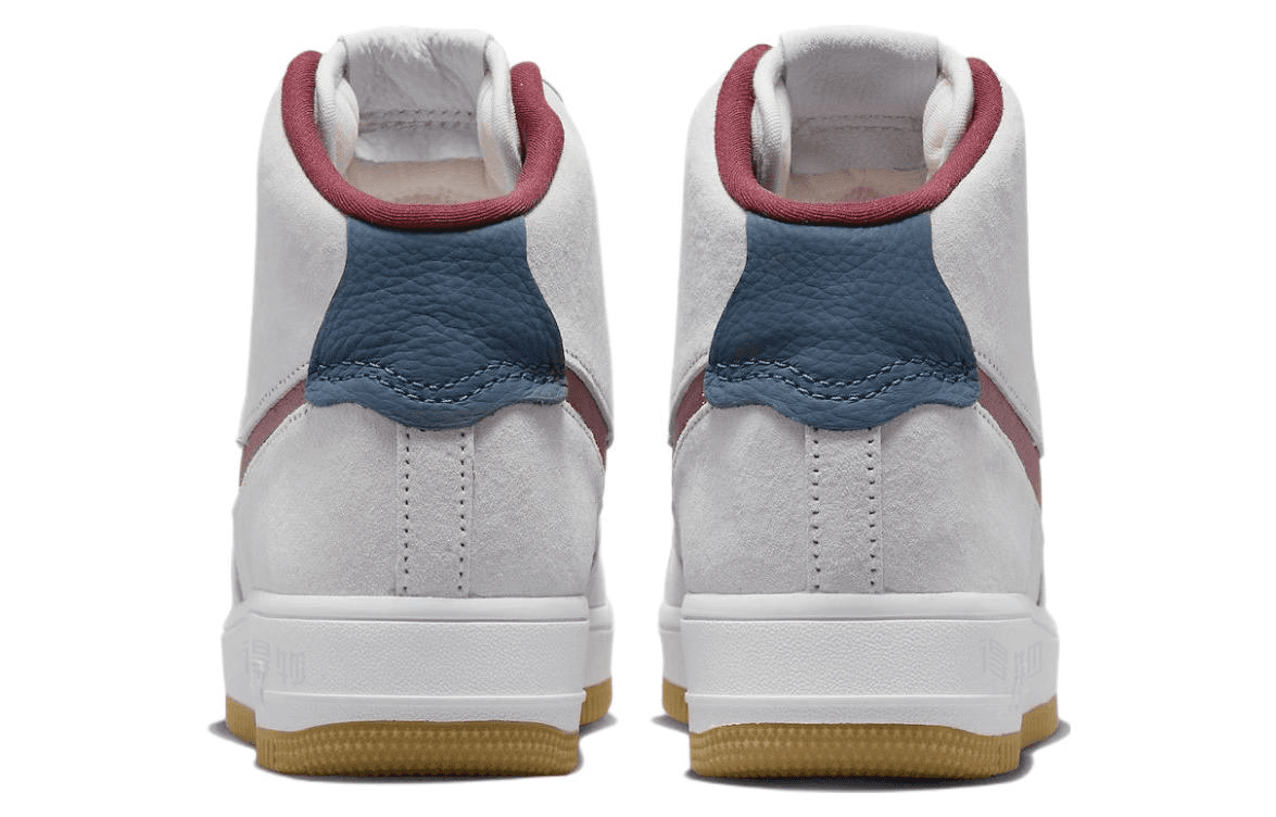 Кроссовки Nike Air Force 1 Sculpt "Grey Suede" — фото 4