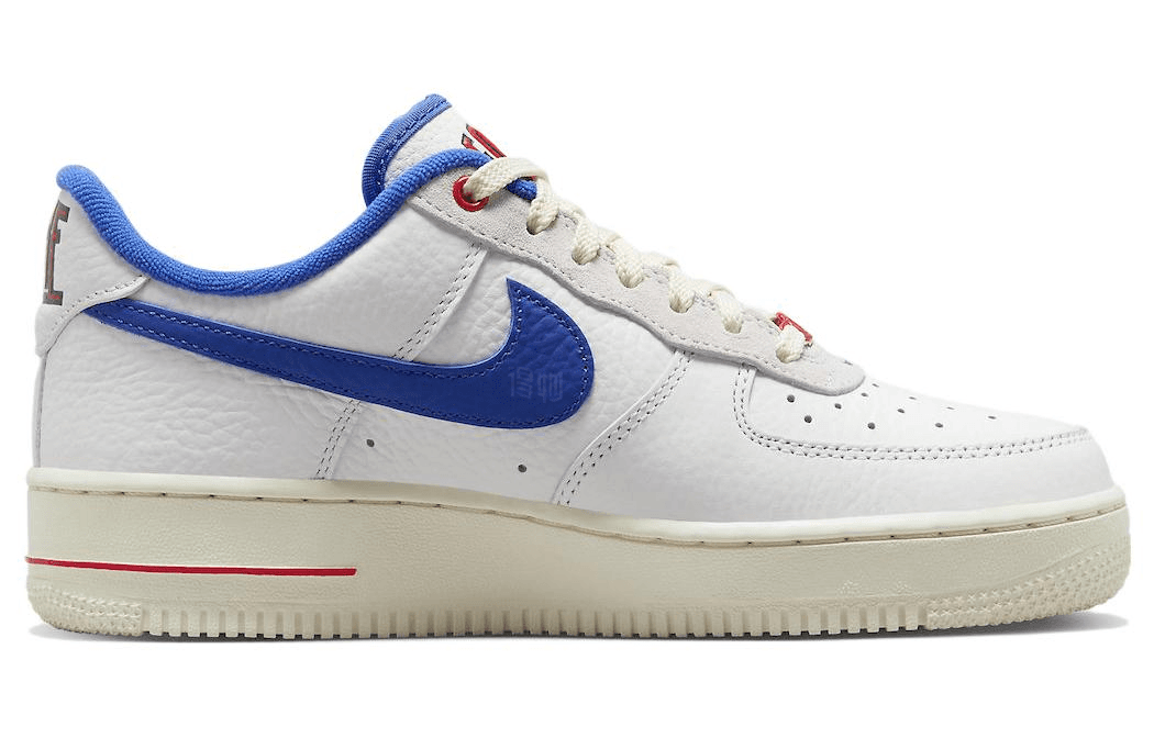 Кроссовки Nike Air Force 1 Low "University Blue and Summit White" — фото 2
