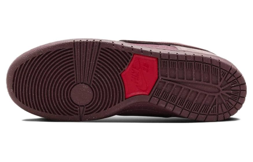Кроссовки Nike Dunk SB "Burgundy Crush" Valentines - изображение 6