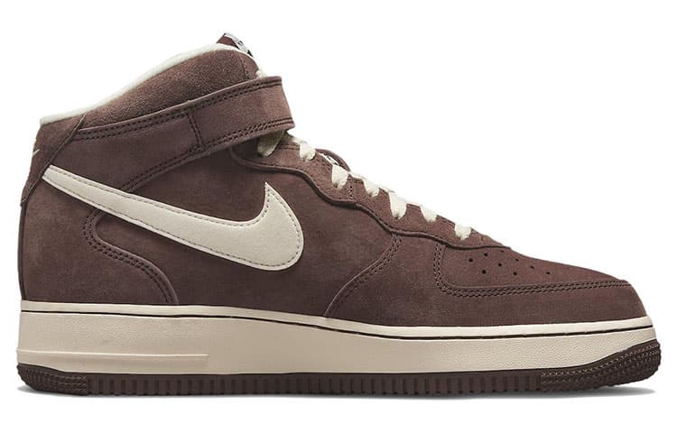 Кроссовки Nike Air Force 1 '07 QS "Chocolate" — фото 2