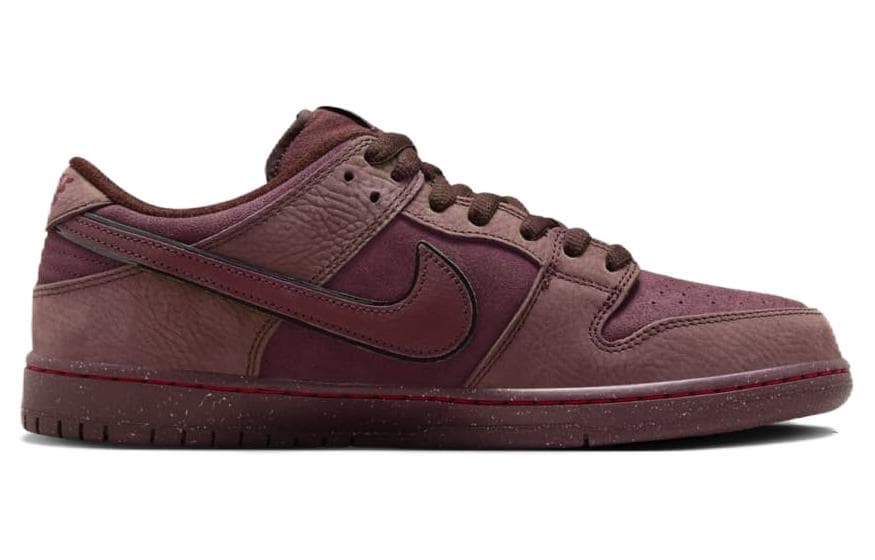 Кроссовки Nike Dunk SB "Burgundy Crush" Valentines - изображение 2
