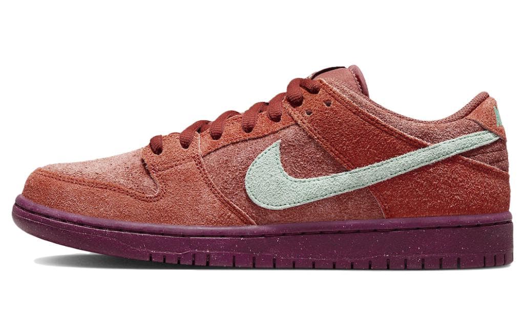 Кроссовки Nike Dunk SB "Mystic Red and Rosewood"