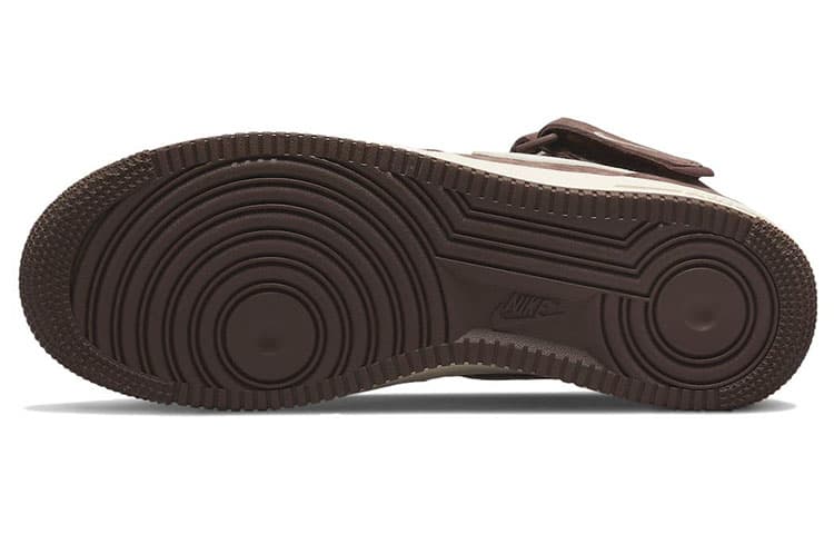 Кроссовки Nike Air Force 1 '07 QS "Chocolate" — фото 6