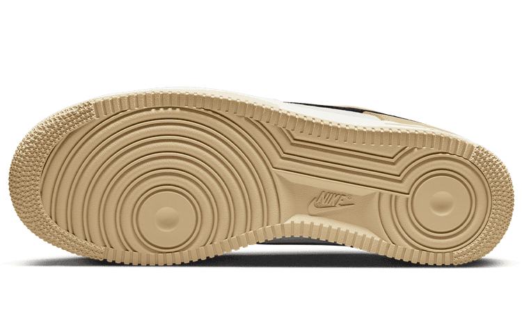 Кроссовки Nike Air Force 1 LX "Team Gold" — фото 6