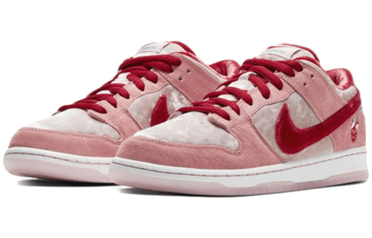 Кроссовки Nike Dunk SB Pro QS Valentine's Day - изображение 3