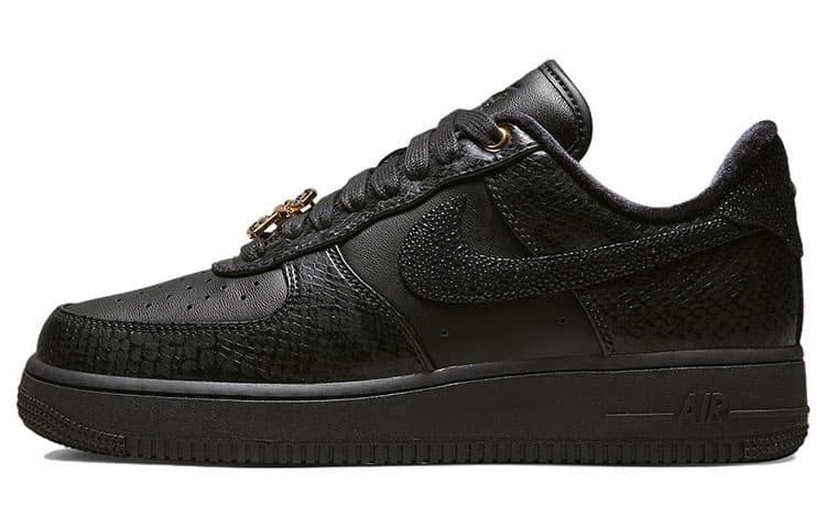 Кроссовки Nike Air Force 1 Low 07 LX "Breakthrough" Black Gold