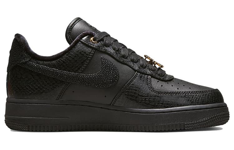 Кроссовки Nike Air Force 1 Low 07 LX "Breakthrough" Black Gold — фото 2