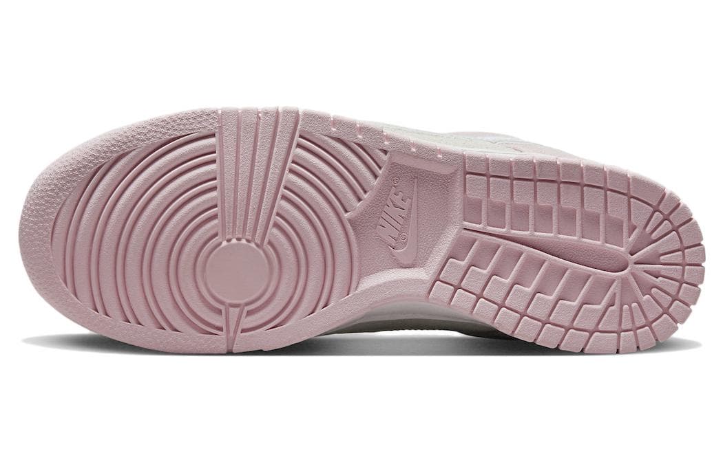 Кроссовки Nike Dunk Low "Pink Foam" — фото 6