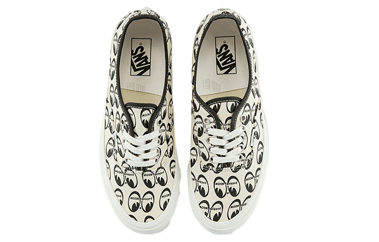 Кроссовки Vans Style 44 Mooneyes - изображение 3
