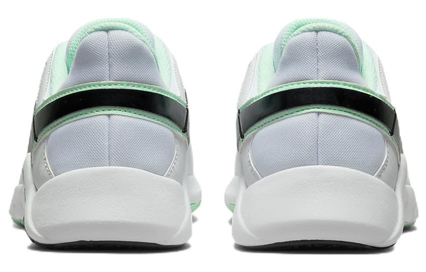 Кроссовки для спортзала Nike Legend Essential 2 - изображение 5