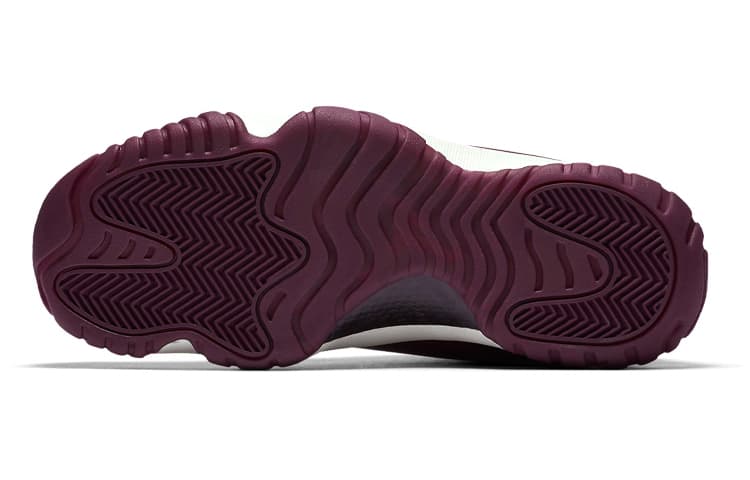 Ретро баскетбольные кроссовки Jordan Future - изображение 6