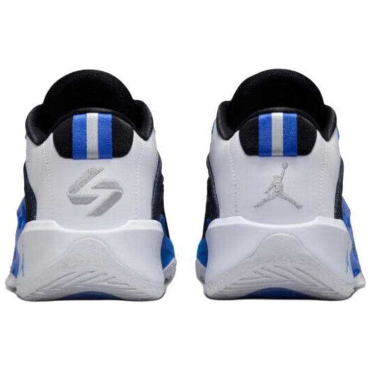 Кроссовки для баскетбола Jordan x Luka 3 PF Удобные и прочные противоскользящие баскетбольные кроссовки низкой высоты для мужчин в черно-бело-синей гамме - изображение 4