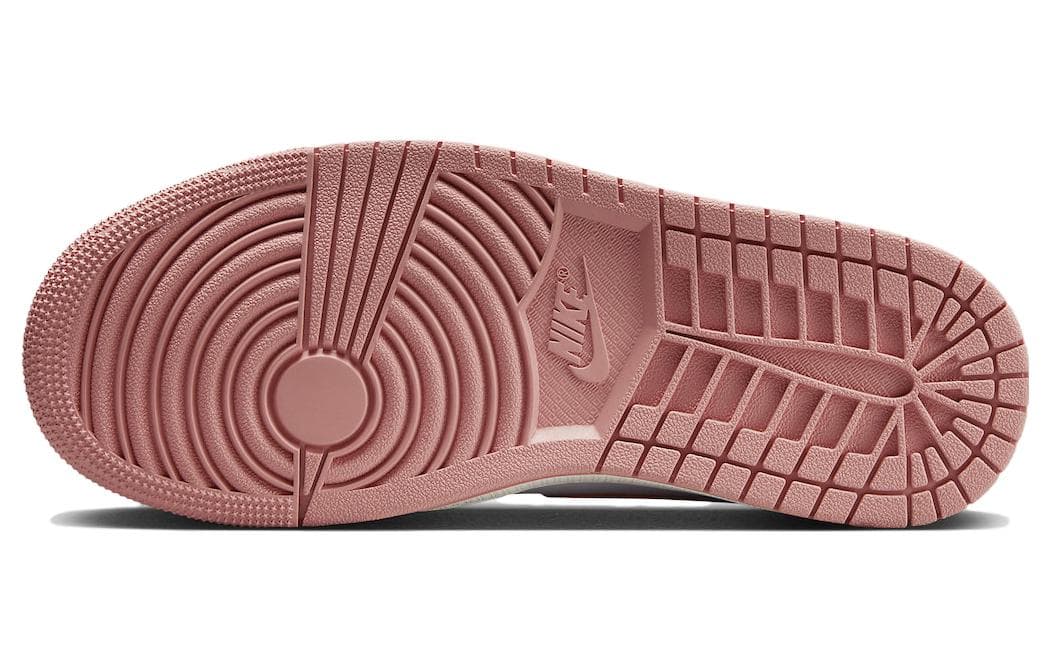 Ретро баскетбольные кроссовки Jordan Air Jordan 1 Mid SE "Red Stardust" - изображение 6