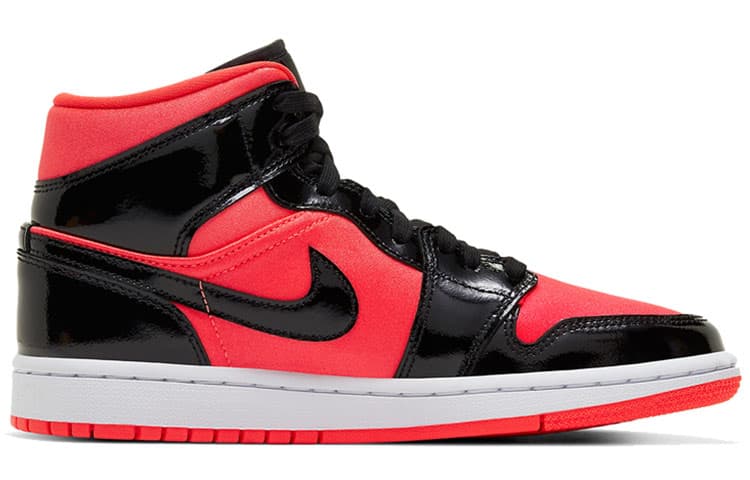 Ретро баскетбольные кроссовки Jordan Air Jordan 1 Mid Black Red - изображение 2
