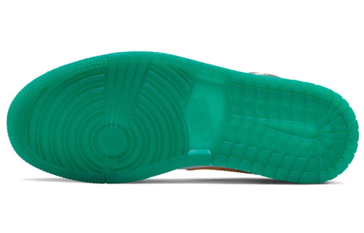 Ретро баскетбольные кроссовки Jordan Air Jordan 1 Mid Alternate Swooshes - изображение 5