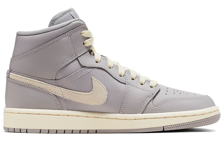 Ретро баскетбольные кроссовки Jordan Air Jordan 1 Mid "Light Bone" — фото 2