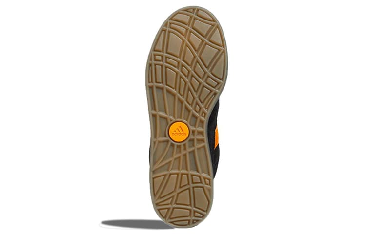 Кроссовки Jamal Smith x adidas Adimatic Black Orange - изображение 5