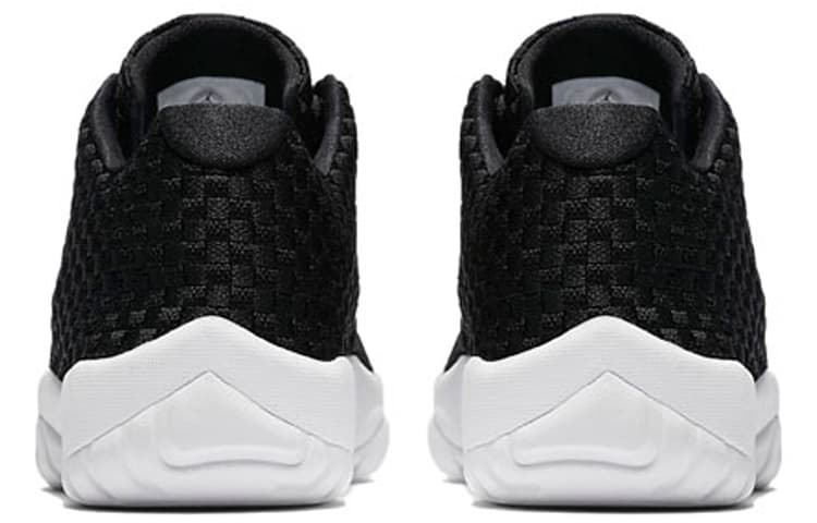 Ретро баскетбольные кроссовки Jordan Future Low Black White - изображение 5