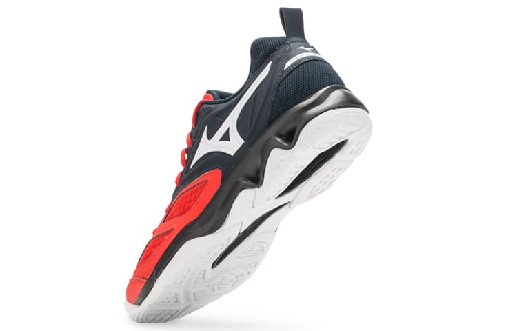 Кроссовки для спортзала Mizuno Dynablite Black Red White - изображение 3