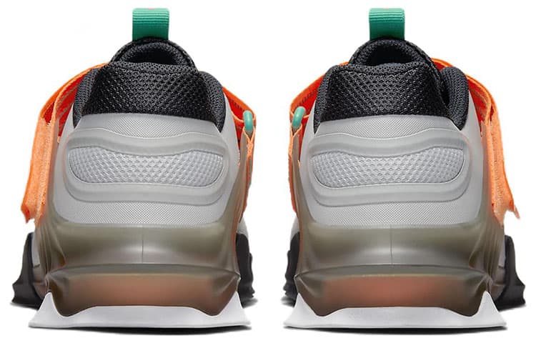 Кроссовки для спортзала Nike Savaleos - изображение 5