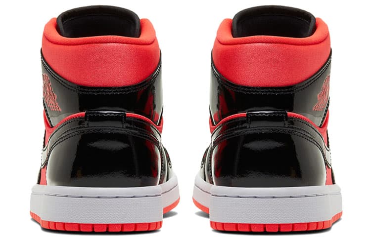 Ретро баскетбольные кроссовки Jordan Air Jordan 1 Mid Black Red - изображение 4