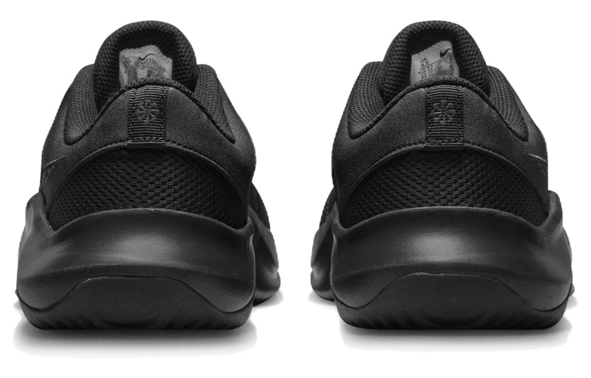 Кроссовки для спортзала Nike Legend Essential 3 - изображение 4