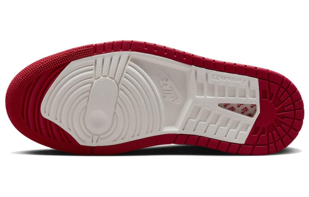 Ретро баскетбольные кроссовки Jordan Air Jordan 1 Zoom CMFT 2 "Valentine's Day" - изображение 6