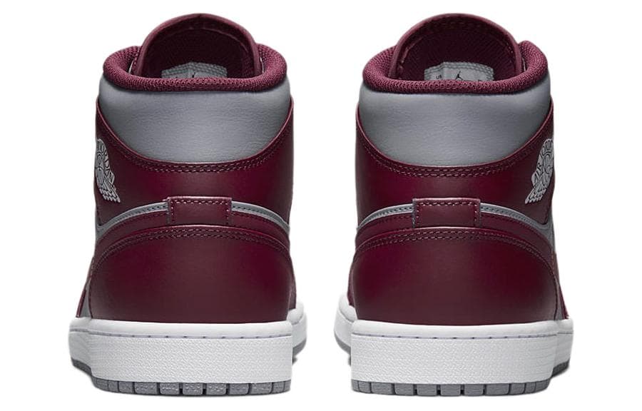 Ретро баскетбольные кроссовки Jordan Air Jordan 1 Mid "Team Red" - изображение 5