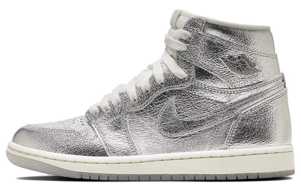 Ретро баскетбольные кроссовки Jordan Air Jordan 1 High OG "Chrome"