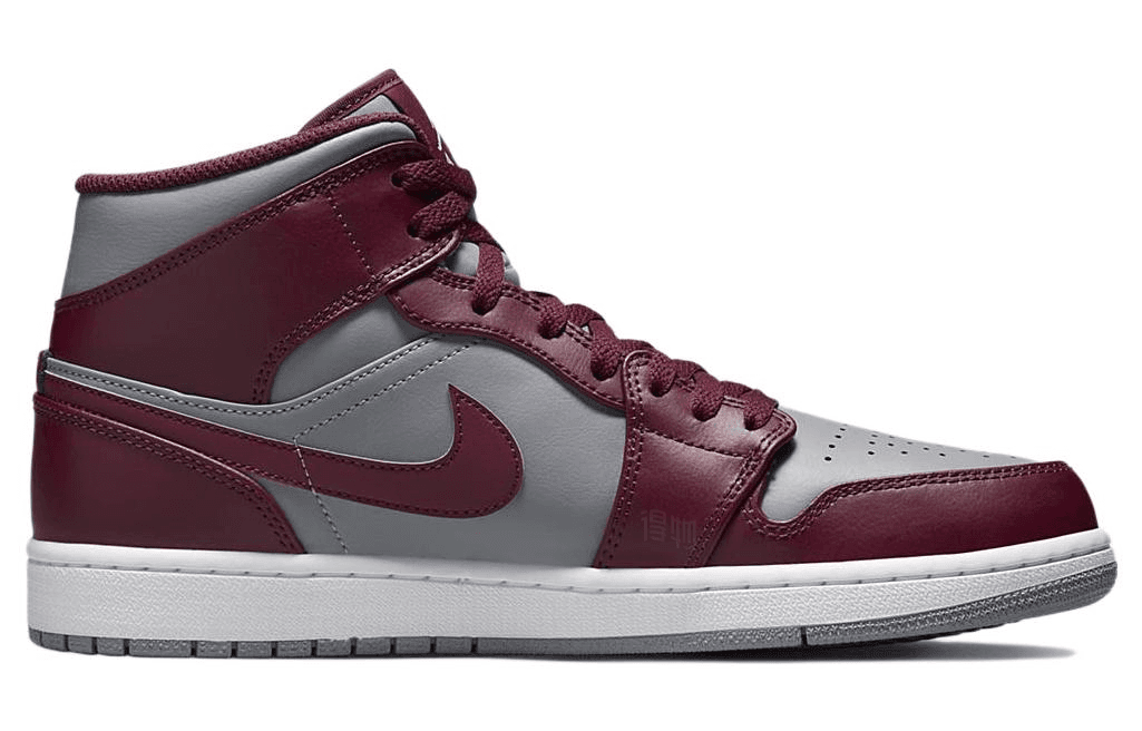 Ретро баскетбольные кроссовки Jordan Air Jordan 1 Mid "Team Red" - изображение 2