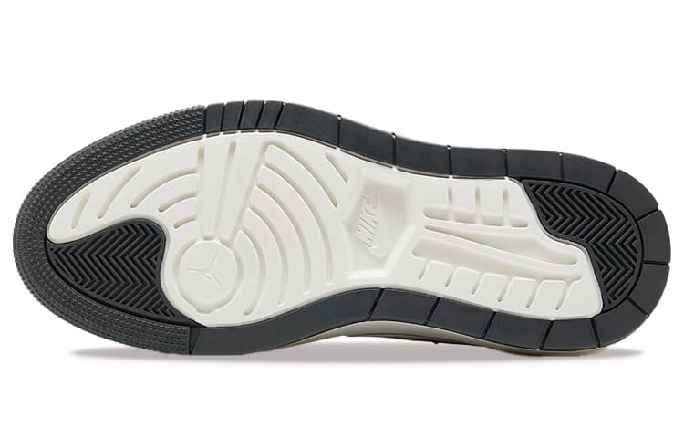 Ретро баскетбольные кроссовки Jordan Air Jordan 1 Elevate Low SE Black Grey - изображение 6