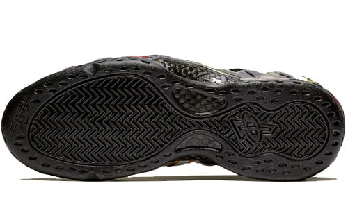 Ретро баскетбольные кроссовки Nike Foamposite One Floral Black - изображение 4