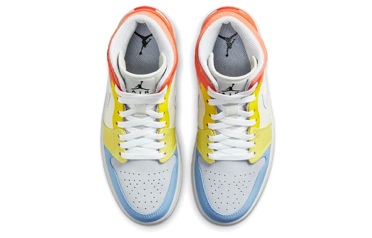 Ретро баскетбольные кроссовки Jordan Air Jordan 1 Mid "To My First Coach" — фото 4