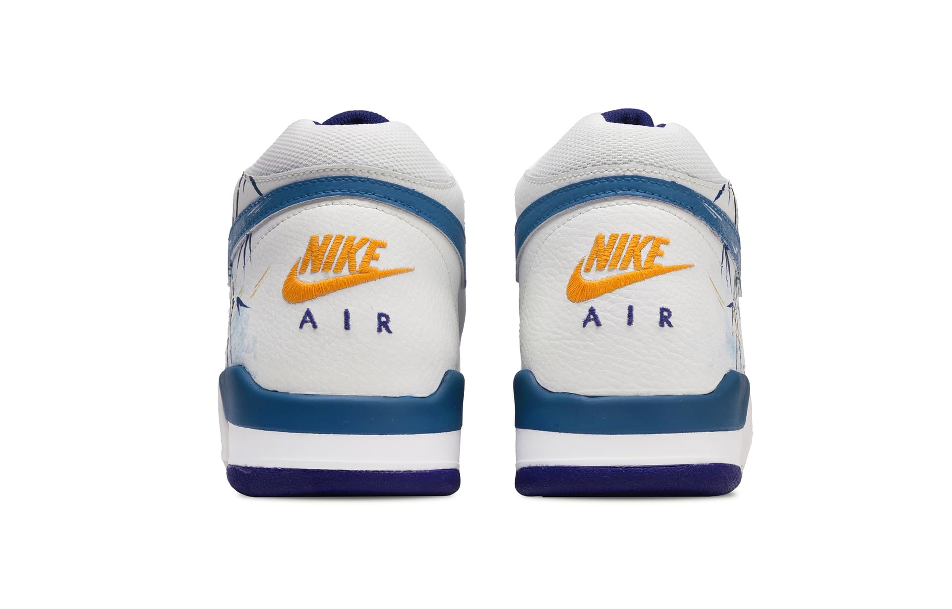 Ретро баскетбольные кроссовки Nike Flight Legacy - изображение 4