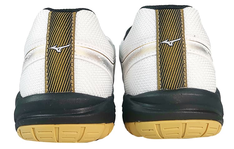 Кроссовки для бадминтона Mizuno Sky Blaster CN White Gold - изображение 4