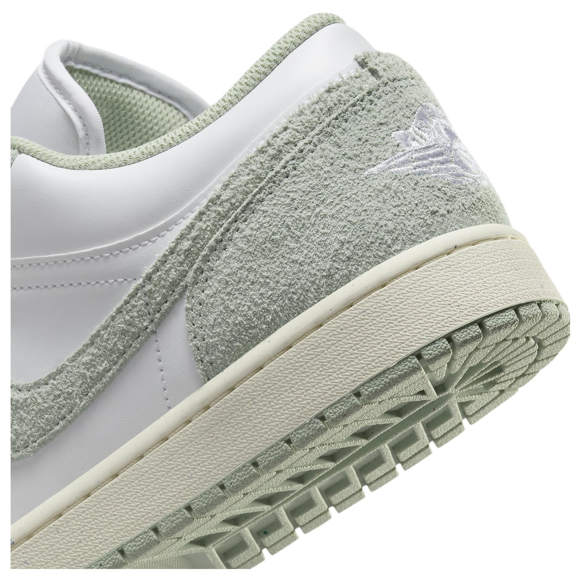 Ретро баскетбольные кроссовки Jordan Air Jordan 1 Low White Green - изображение 4