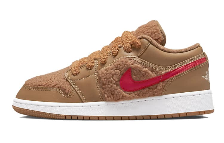 Ретро баскетбольные кроссовки Air Jordan 1 Low Utility "Teddy Bear" — фото 8