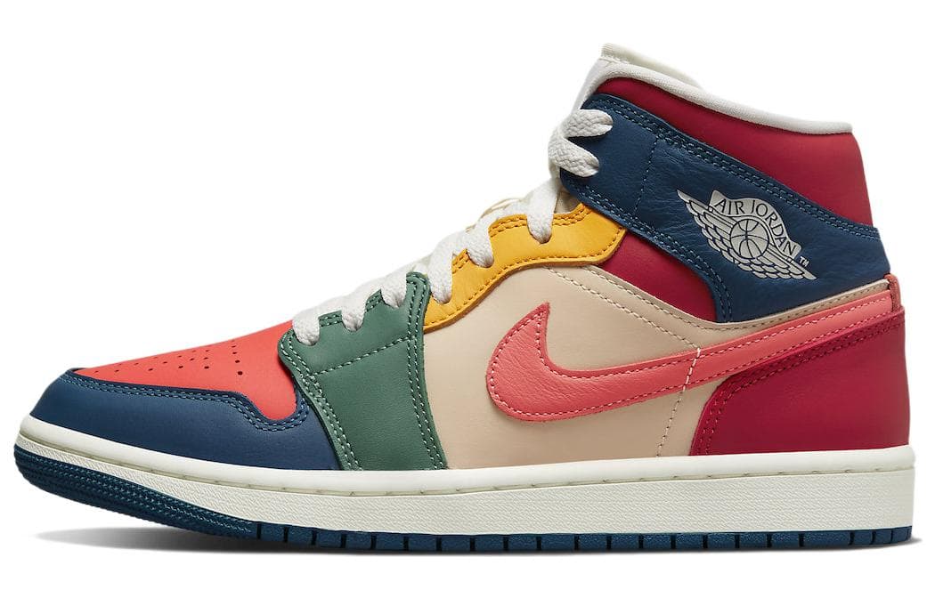 Ретро баскетбольные кроссовки Jordan Air Jordan 1 Mid SE "Multi-Color"