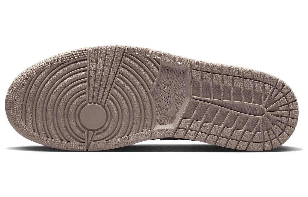 Ретро баскетбольные кроссовки Jordan Air Jordan 1 Mid Craft "Inside Out" - изображение 6