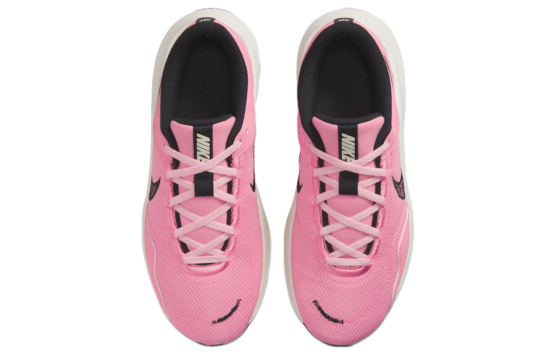 Кроссовки для спортзала Nike Legend Essential 3 - изображение 4