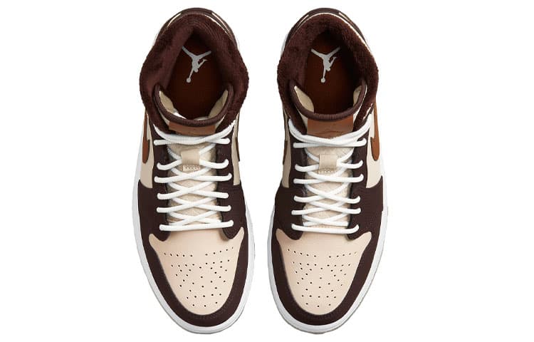 Ретро баскетбольные кроссовки Jordan Air Jordan 1 Mid SE "Cream Dark Chocolate" - изображение 4