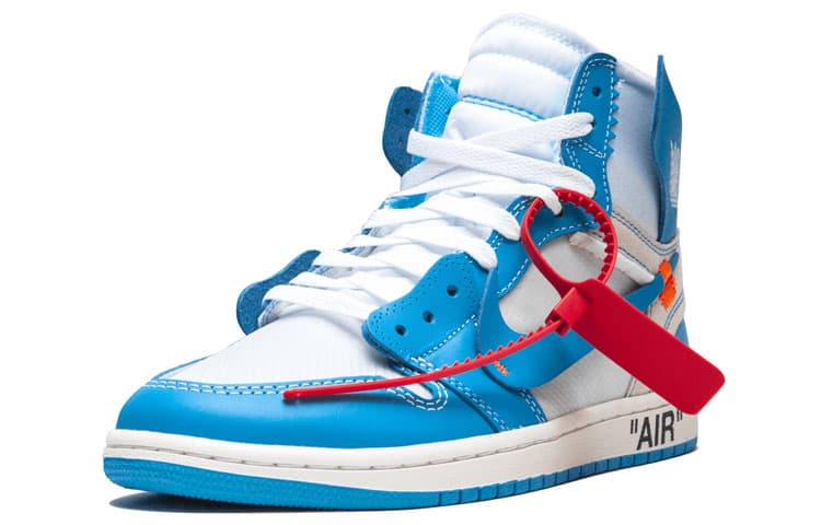 Ретро баскетбольные кроссовки OFF-WHITE x Air Jordan 1 Retro High OG "UNC" - изображение 2