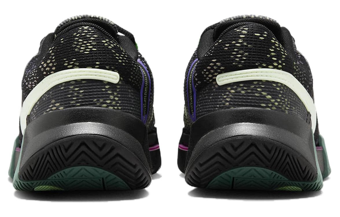 Кроссовки для тенниса Nike Air Zoom GP Challenge 1 - изображение 5