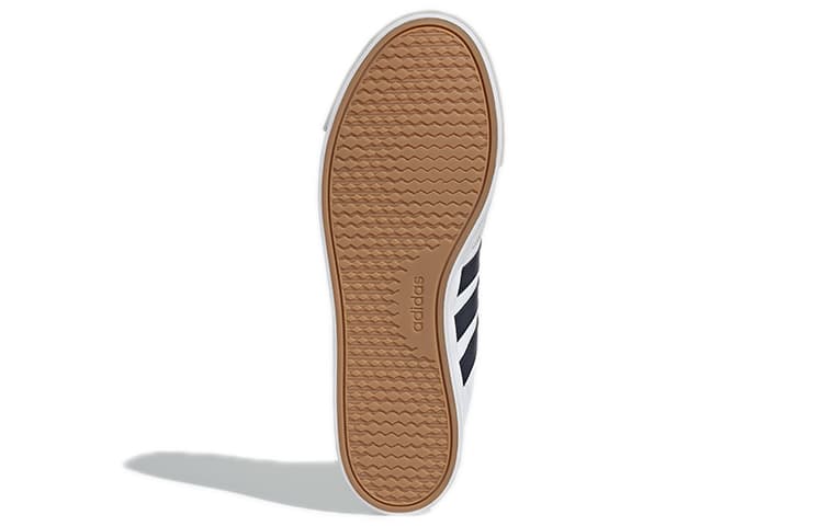 Ретро баскетбольные кроссовки adidas neo Retrovulc Mid - изображение 6