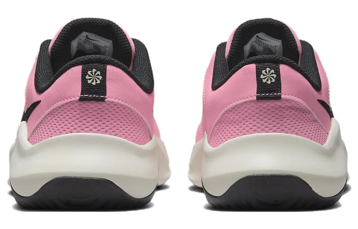 Кроссовки для спортзала Nike Legend Essential 3 - изображение 5